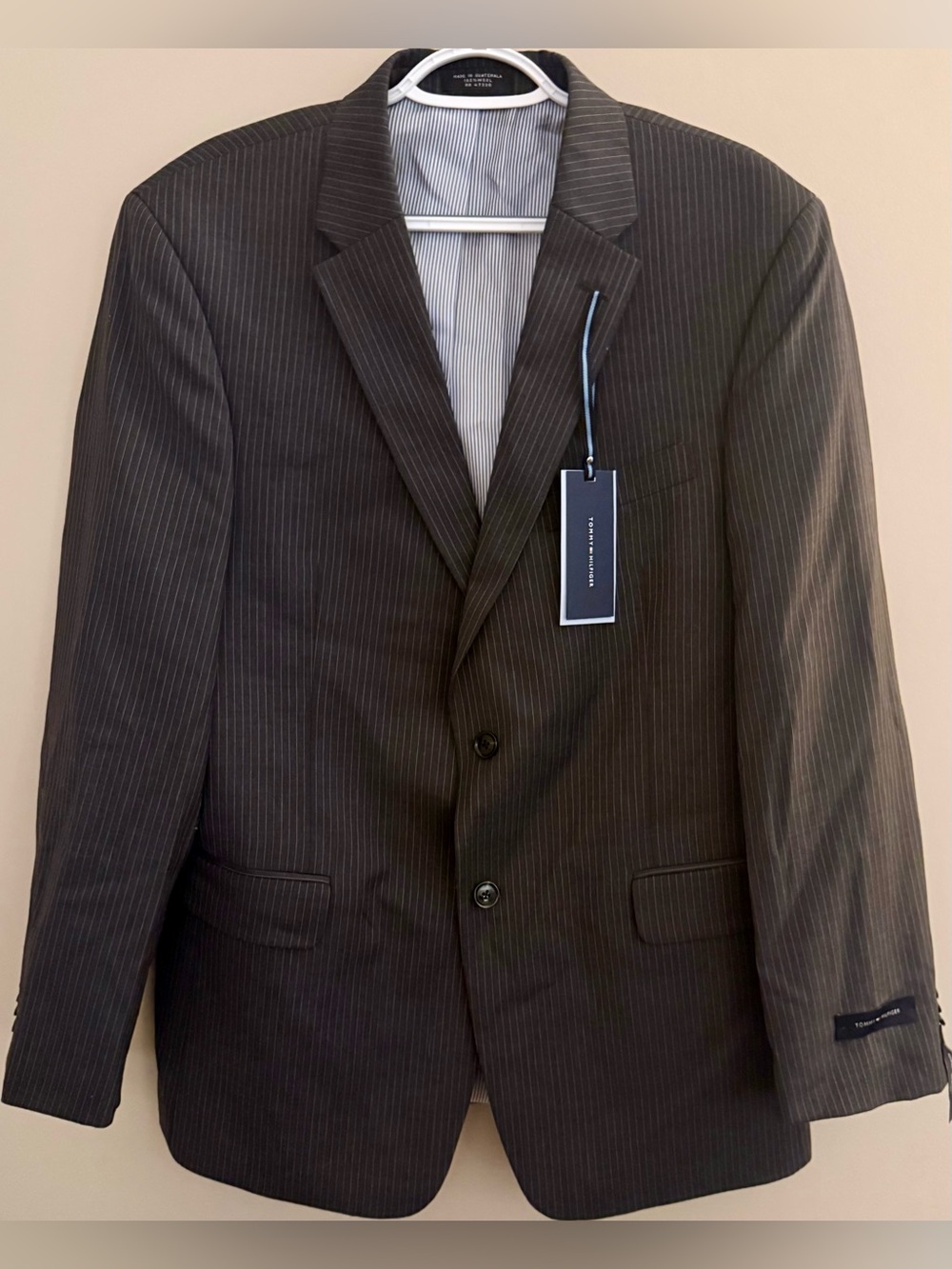 Tommy Hilfiger Adams Gray Pinstripe Suit Jacket 42 Regular NWT 100% Wool
